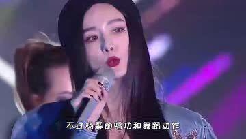 娱乐吃瓜女二号颜值高,颜值爆表！娱乐圈吃瓜女二号成焦点