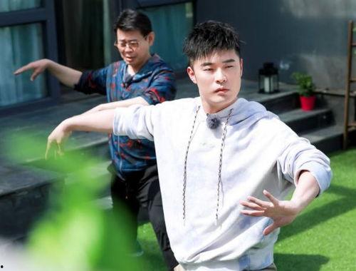 陈赫宿舍爆料视频大全下载,揭秘明星宿舍生活幕后趣事