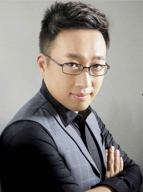 于正蔡徐坤最新爆料,揭秘娱乐圈幕后真相