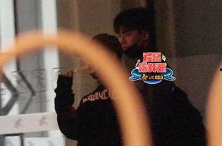 娱乐圈恋情爆料视频,甜蜜瞬间被捕捉，明星恋情再掀热议