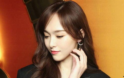 圈内爆料杨紫关晓彤,揭秘娱乐圈两大女神的幕后故事