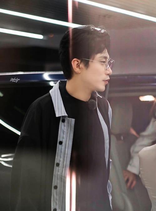 刘大锤爆料成毅恋情视频,成毅恋情视频引发热议